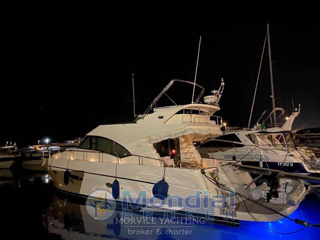Cayman 50 fly