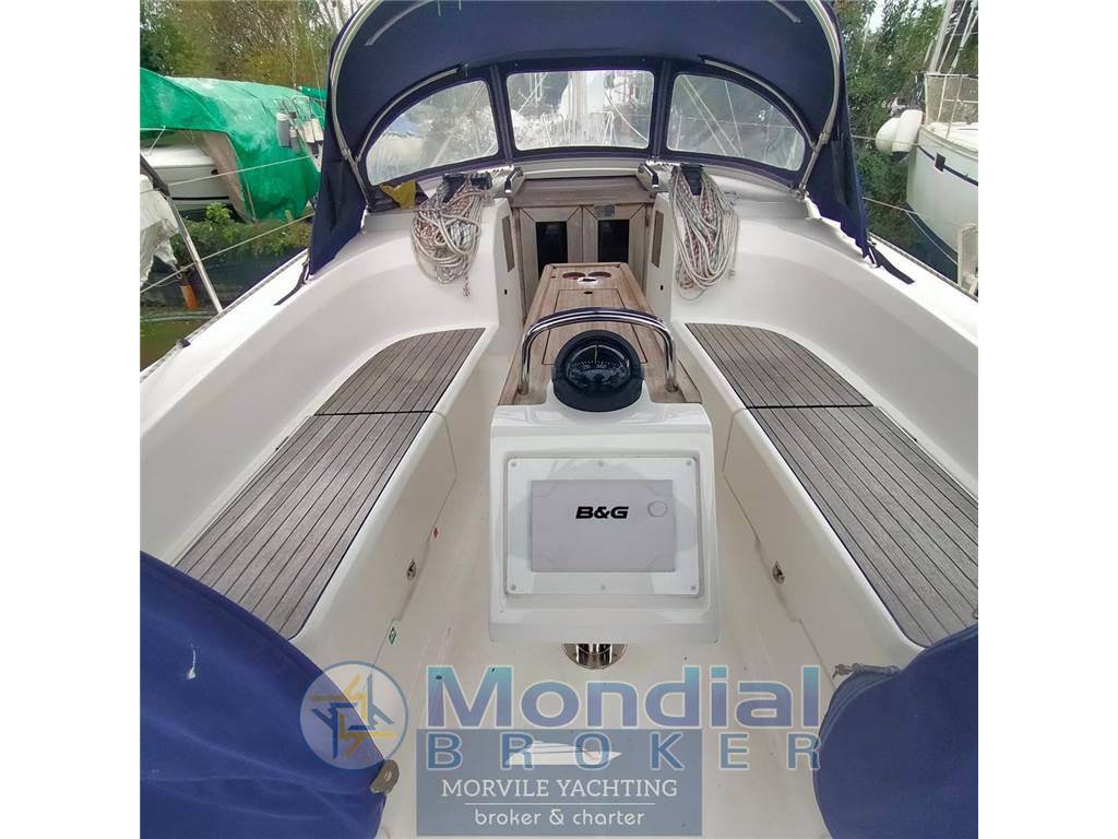 Bavaria 34 cruiser