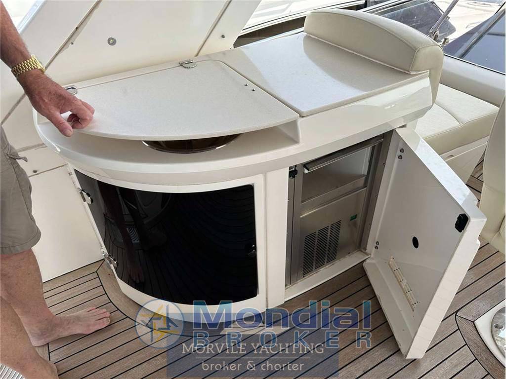 Sealine T60
