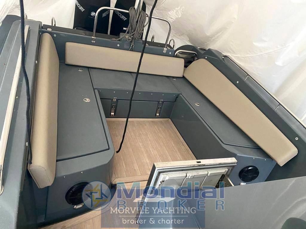 Nautica cab Silverado 10.60