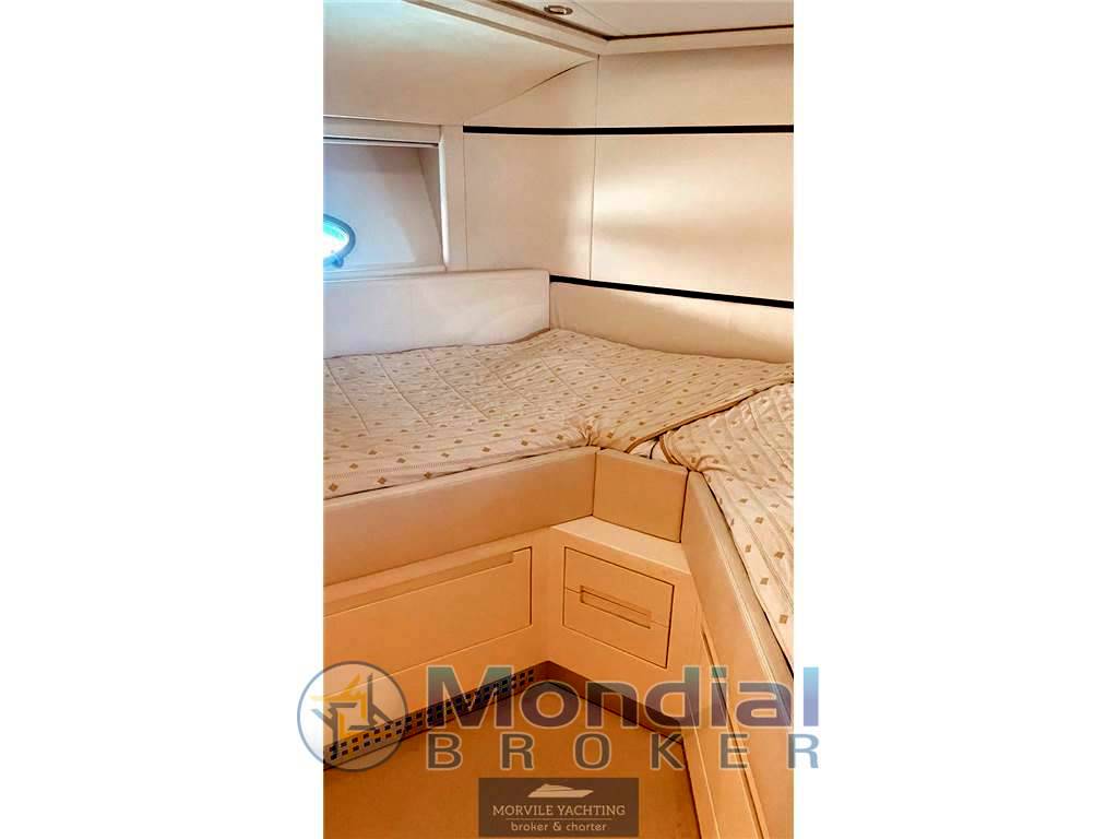 Pershing 62