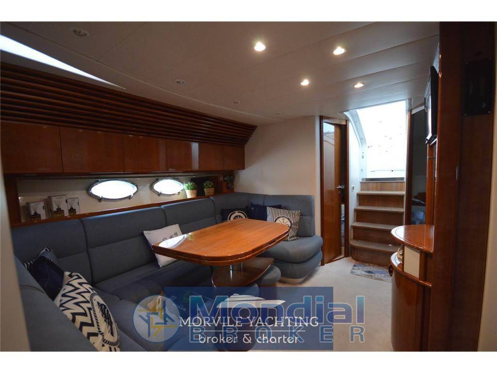 Pershing 52