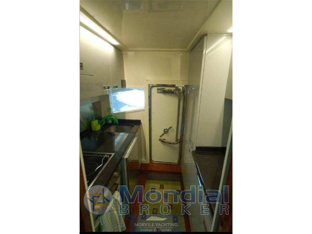 Carnevali C68 fly