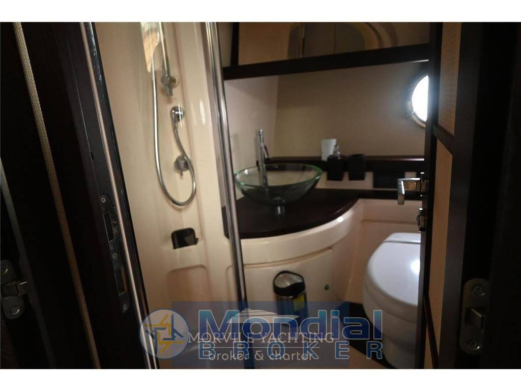 Azimut Az 43s