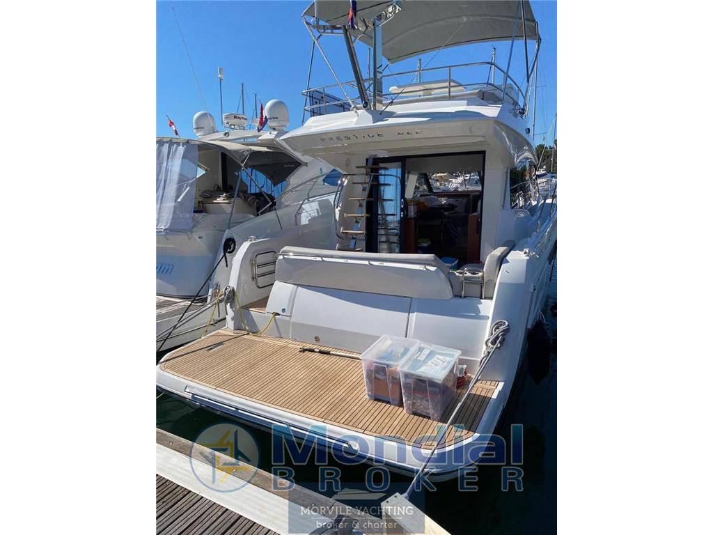 Prestige yachts 420