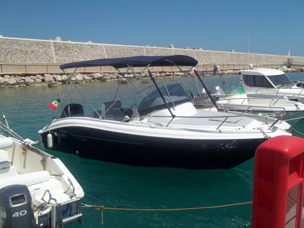 As marine 590 walkaround nuova