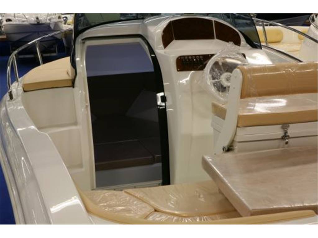 As marine 590 walkaround nuova