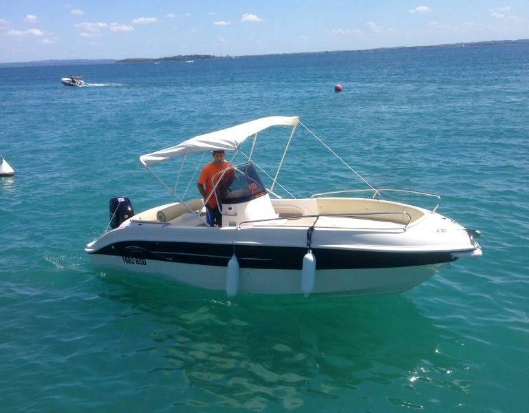 Noleggio rent as marine 570 open senza patente sul lago di garda