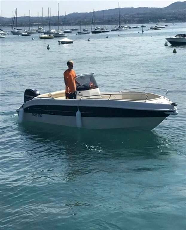 Noleggio rent as marine 570 open senza patente sul lago di garda