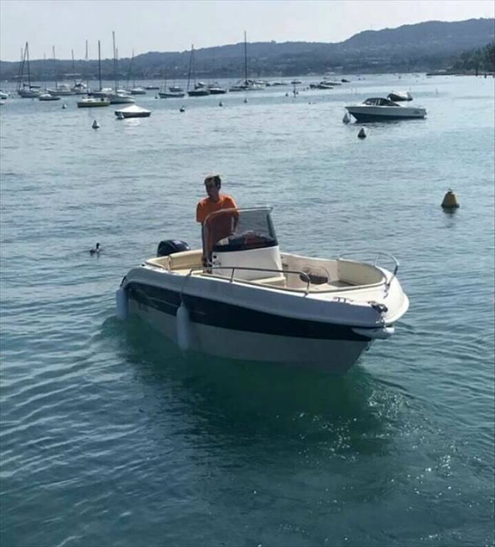 Noleggio rent as marine 570 open senza patente sul lago di garda