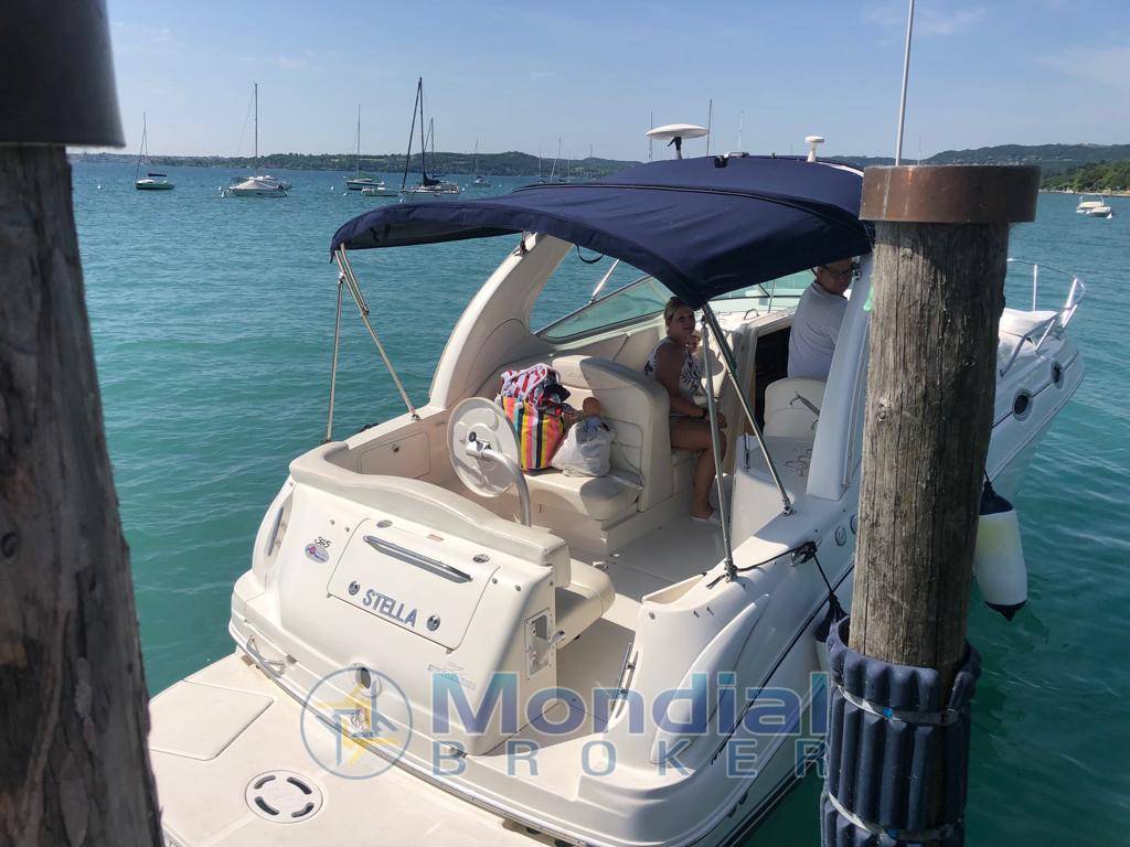 Noleggio rent sea ray Sundancer 315 con patente sul lago di ga