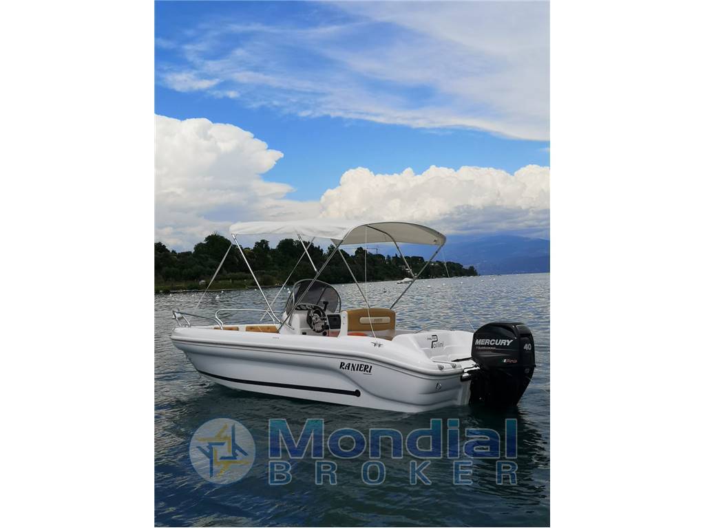 Noleggio rent charter Ranieri shark 19 - senza patente