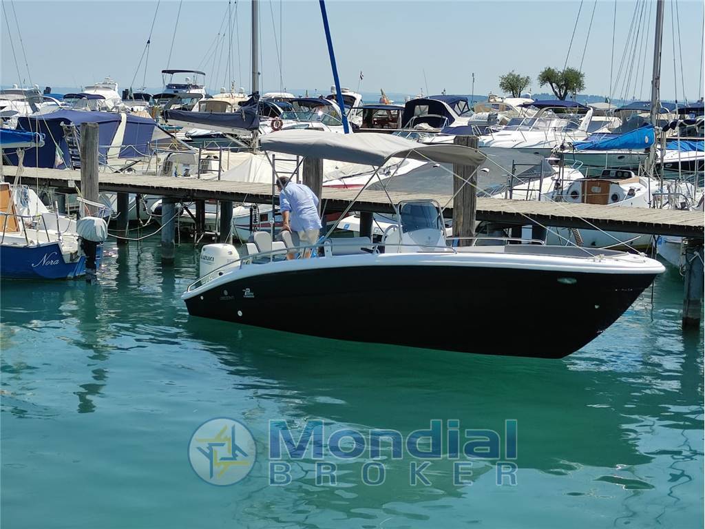 Noleggio rent charter Calipso 620 - senza patente