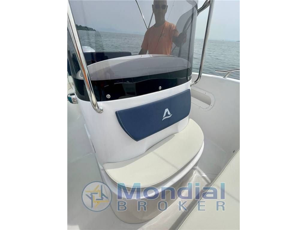 Noleggio rent charter Allegra 21 - con patente