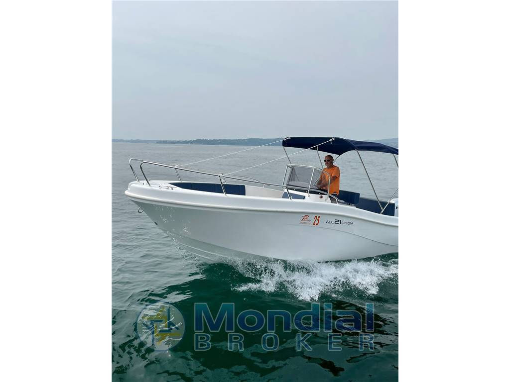 Noleggio rent charter Allegra 21 - con patente