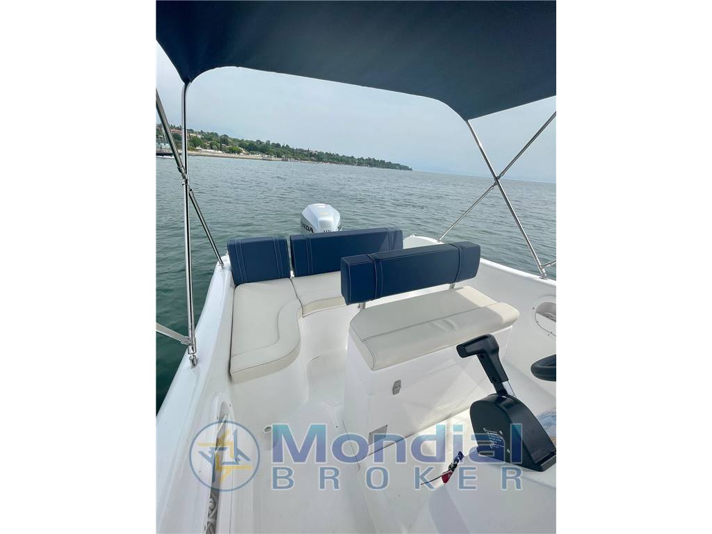 Noleggio rent charter Allegra 21 - con patente
