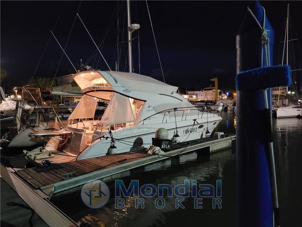 Aqualum 35 flybridge