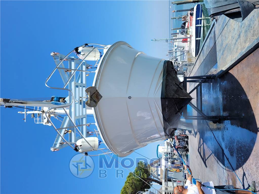 Aqualum 35 flybridge