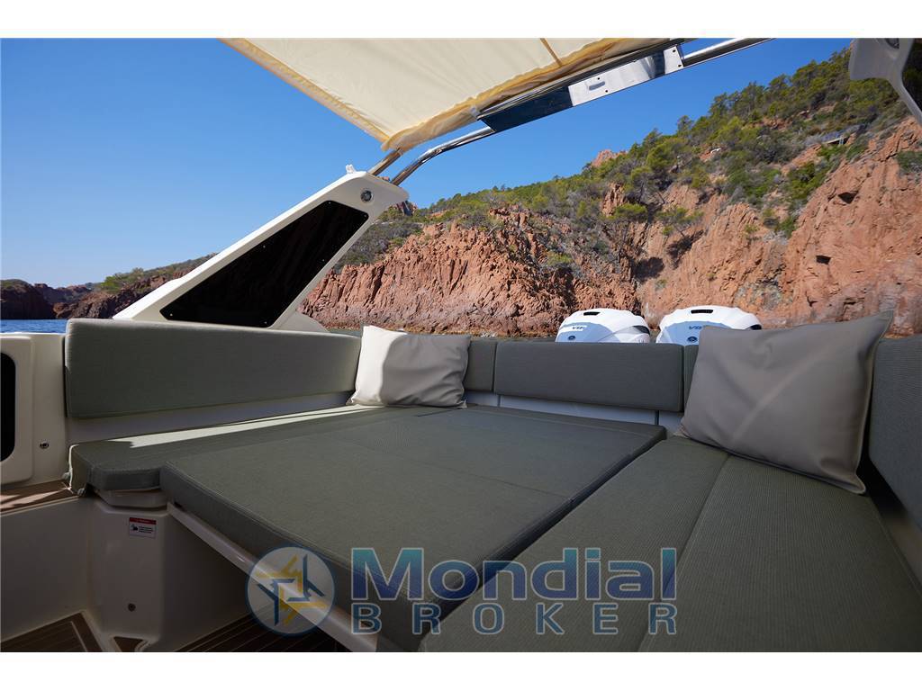 Joker boat Clubman 32