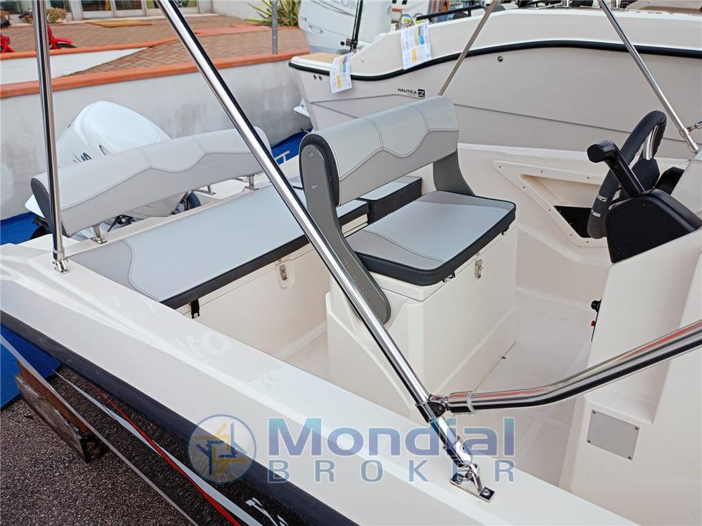 Trimarchi Amuni