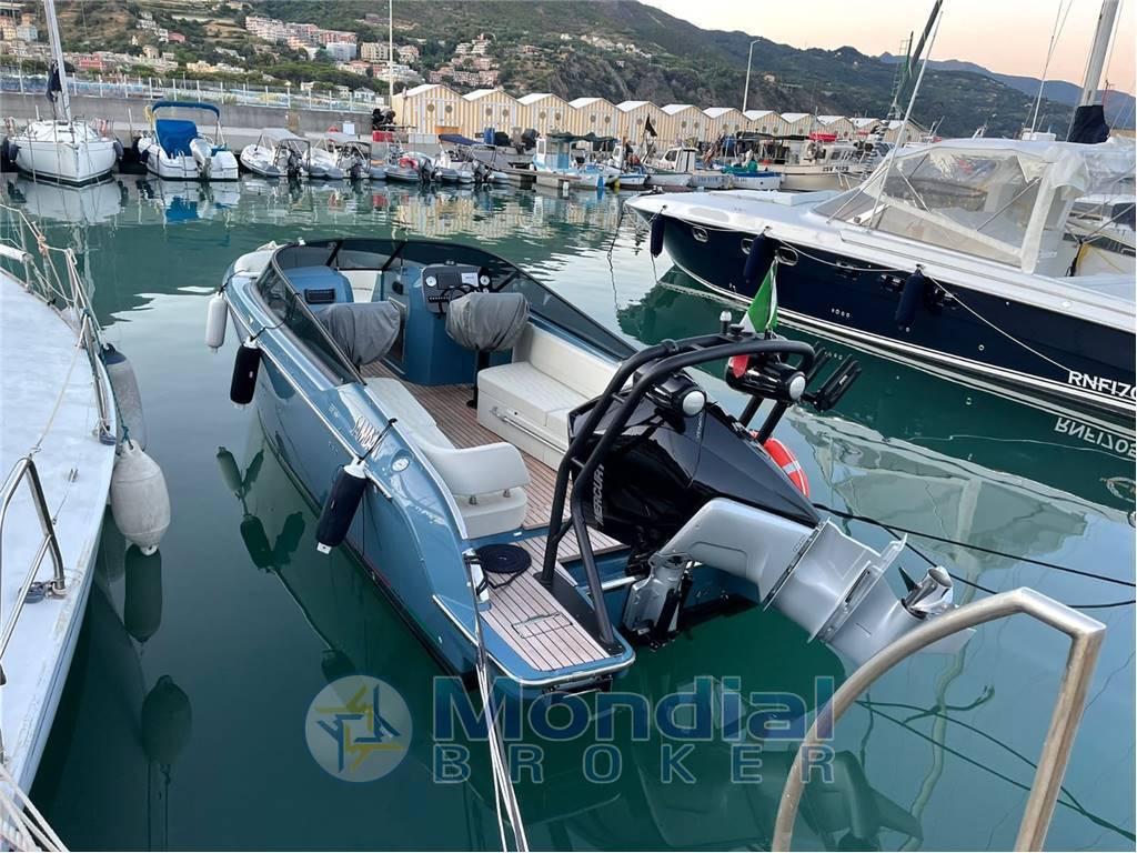 Cranchi E26 rider (2021)