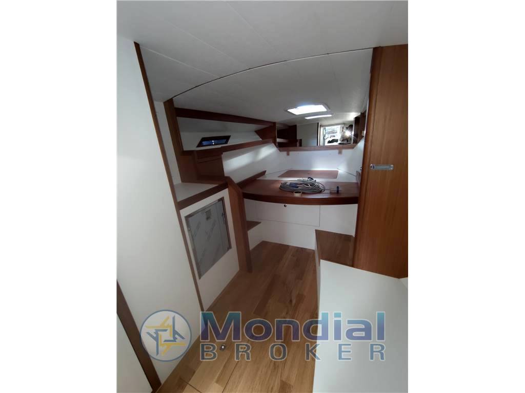 Tornado yachts 38 natante linea d'asse