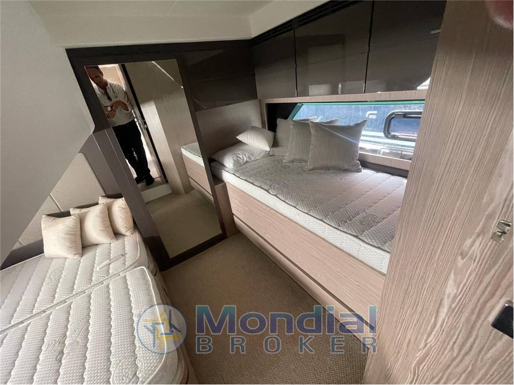Azimut atlantis 45