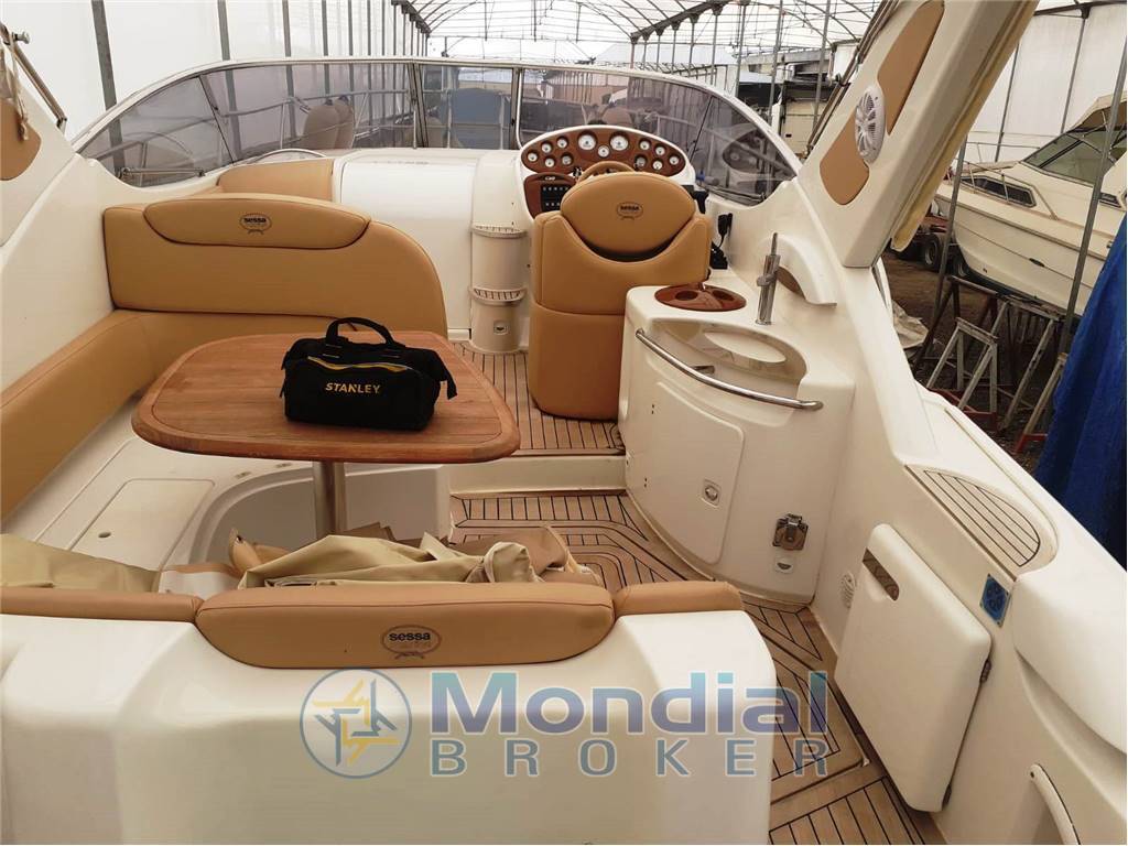Sessa marine C30 natante