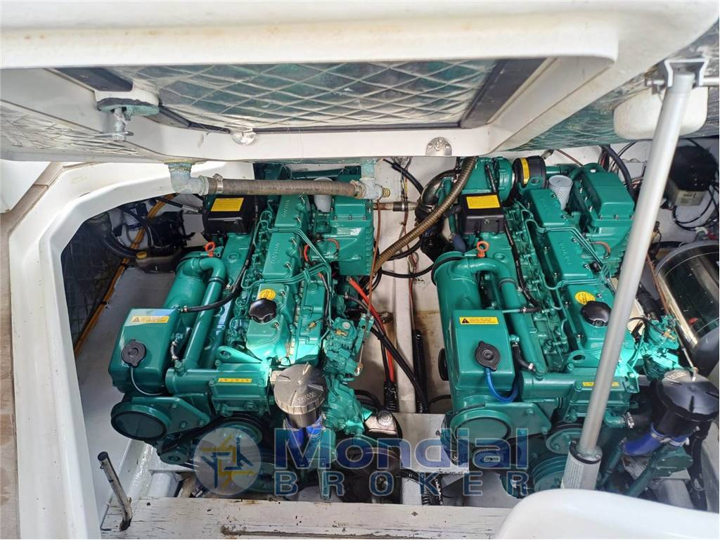 Sessa marine C30 natante