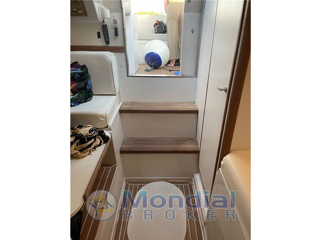 Tornado 38 flush deck