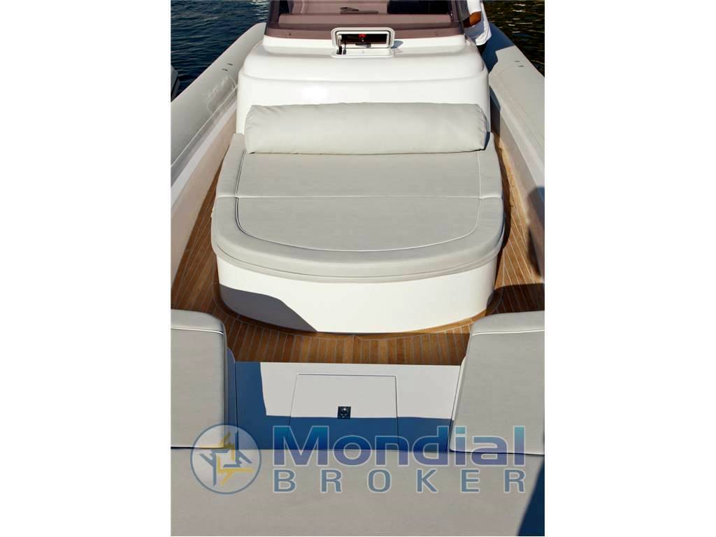 Coastal boat 12 rada