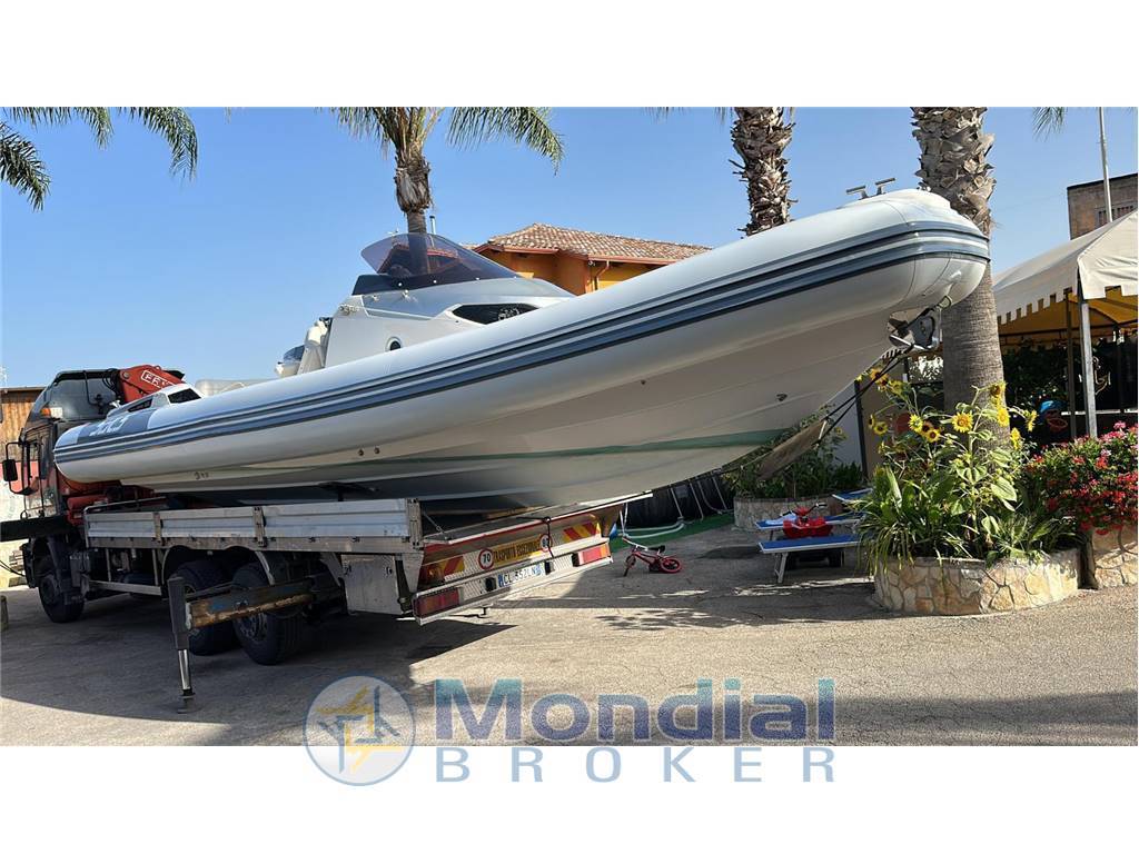 Sacs marine Straider 11