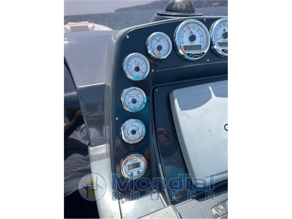 Sacs marine Straider 11