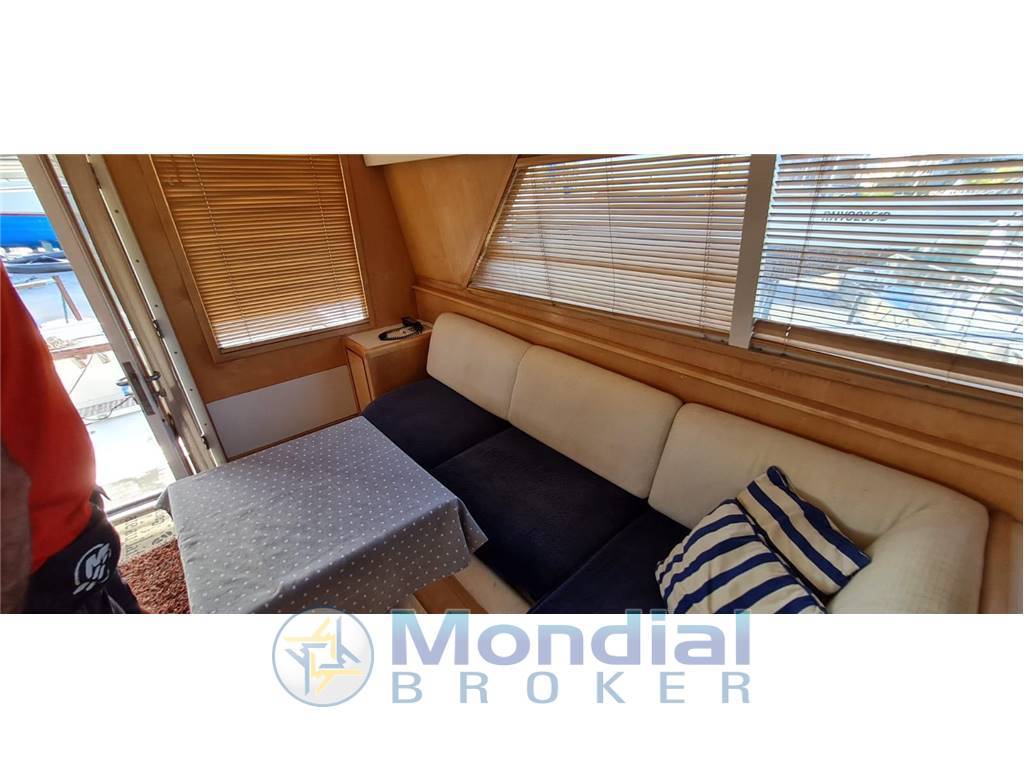 Bertram yacht 43 convertibile