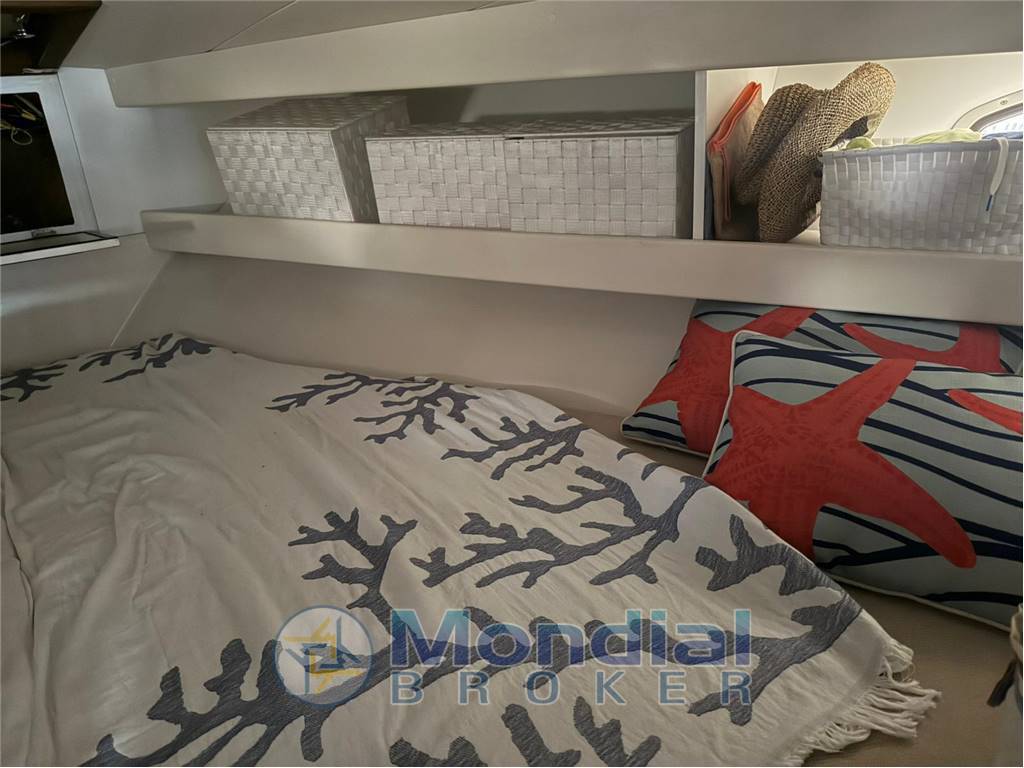 Tornado 38 flush deck