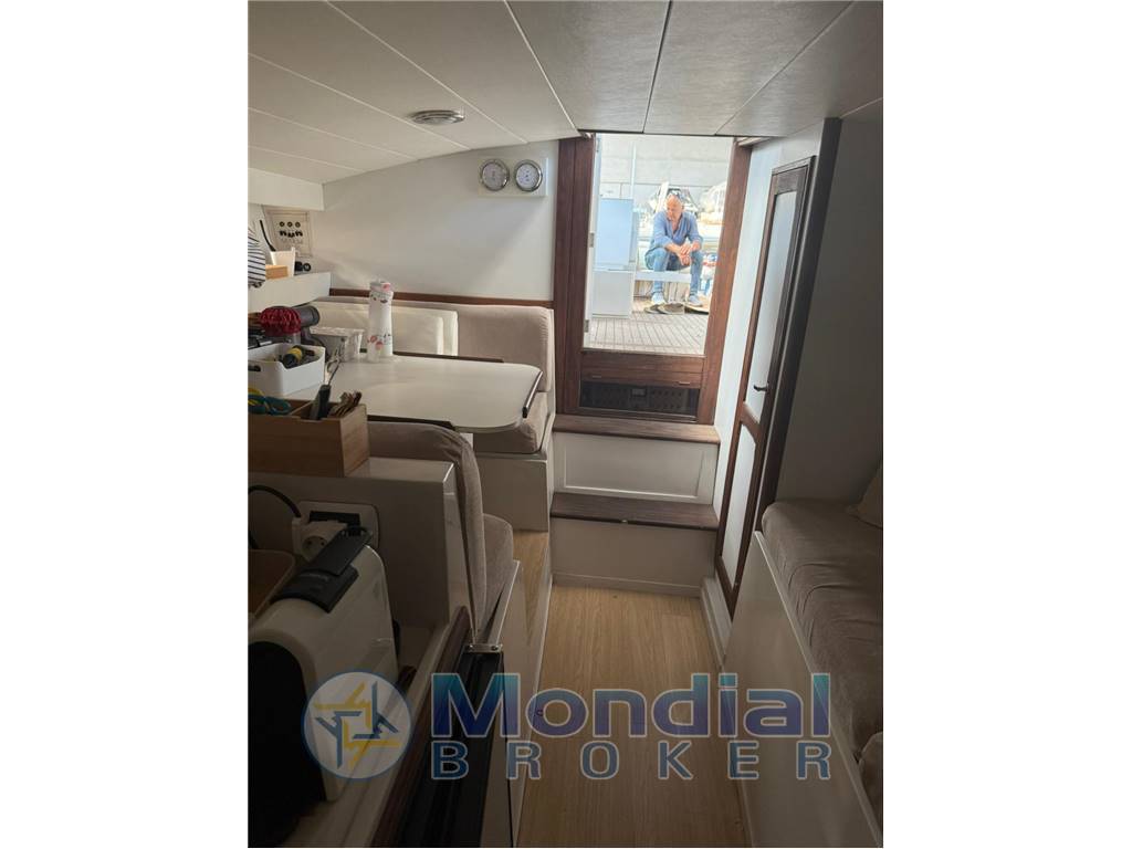Tornado 38 flush deck