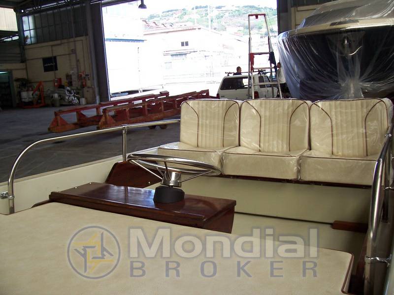 Boston whaler 15' sport