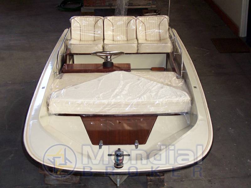 Boston whaler 15' sport
