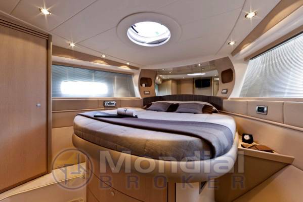 Pershing 50.1