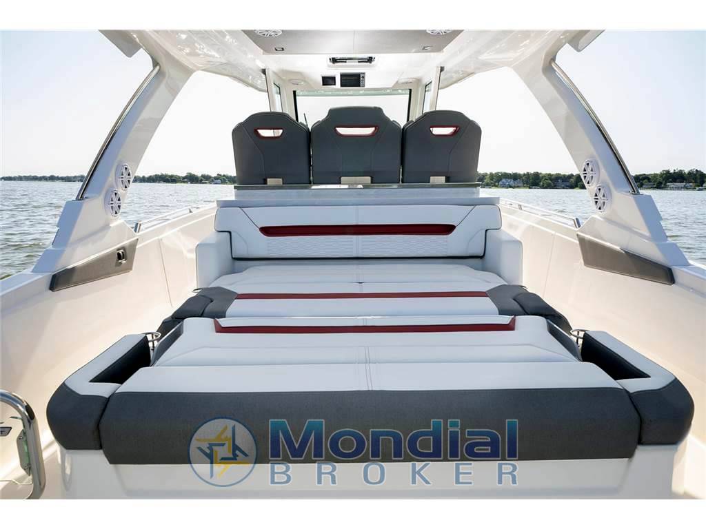 Tiara yachts 34 ls