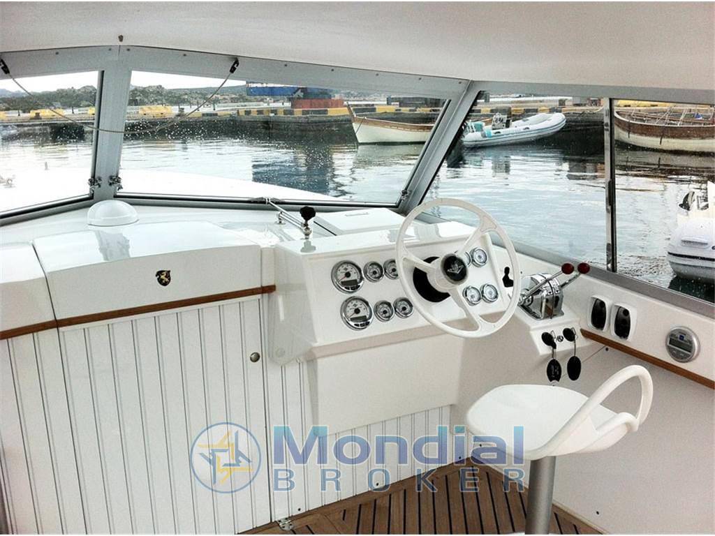 Bertram yacht 25' ht