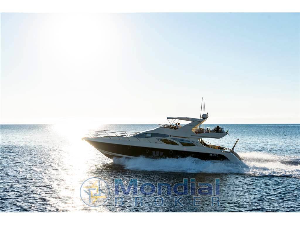 Azimut 62e