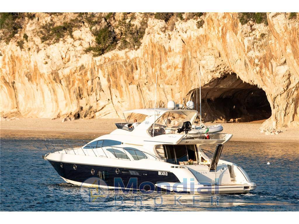Azimut 62e