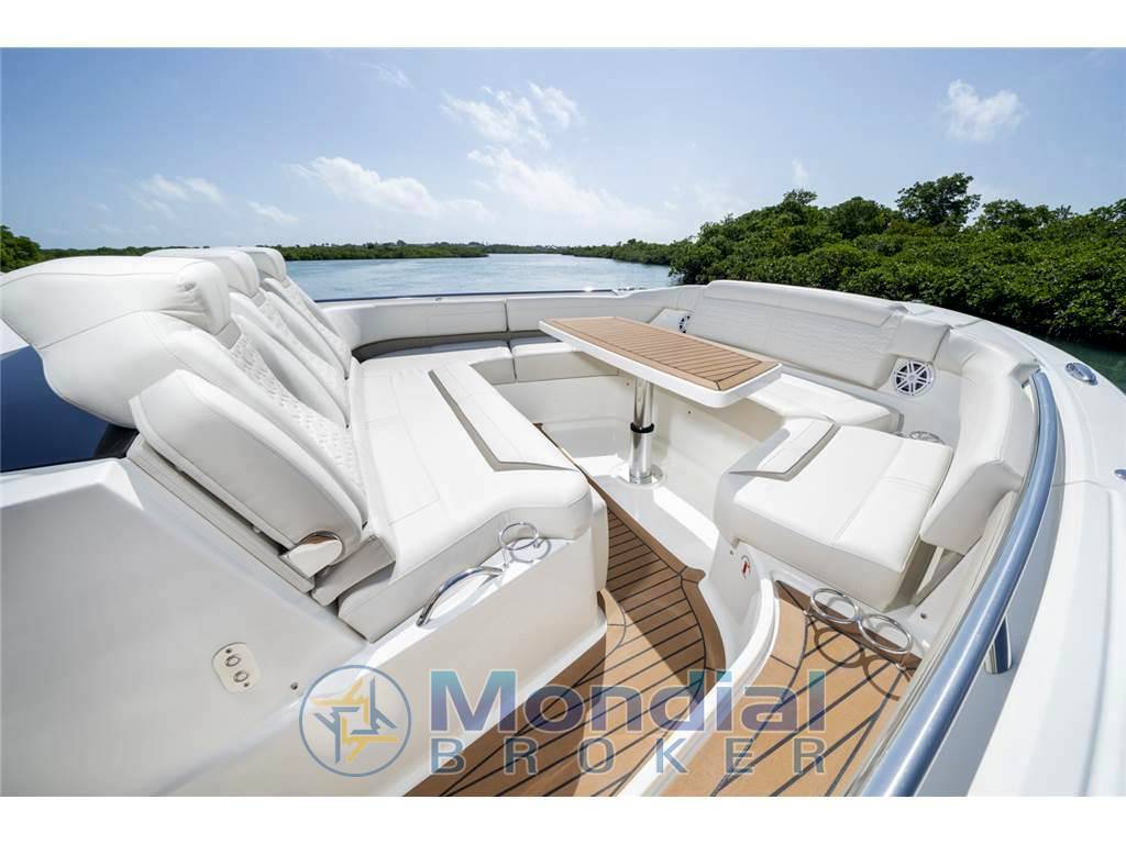 Tiara yachts 48 ls