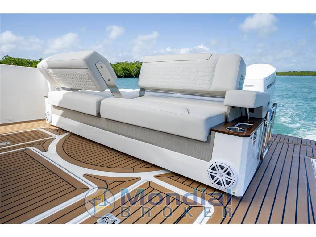 Tiara yachts 48 ls