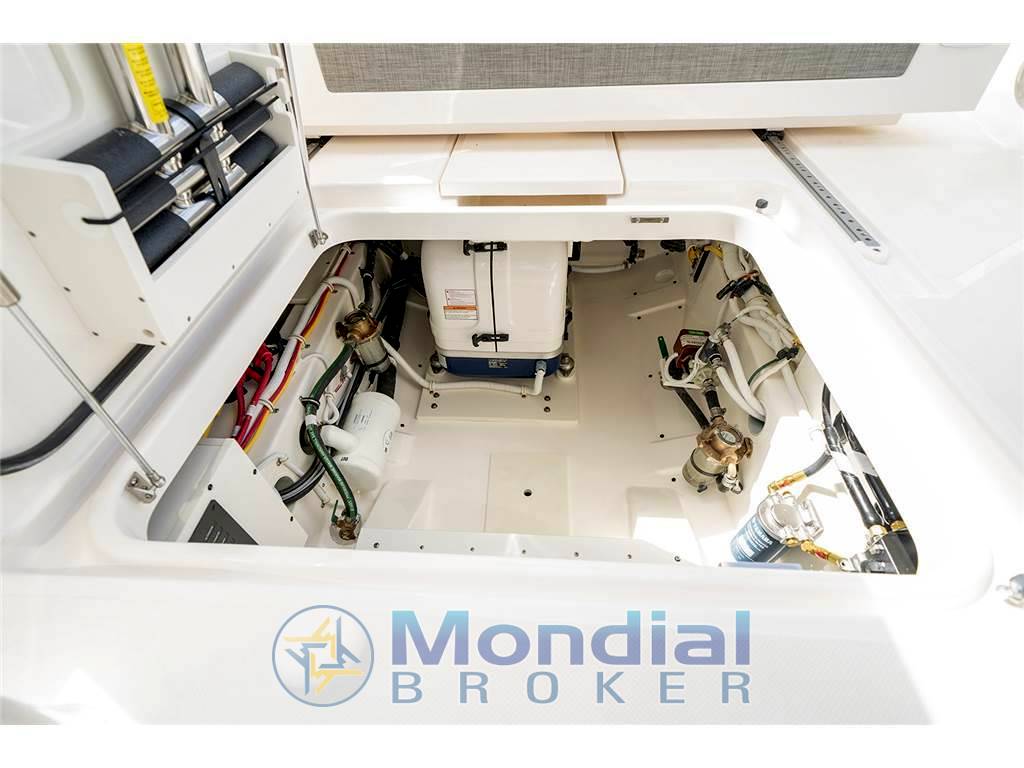 Tiara yachts 34 lx