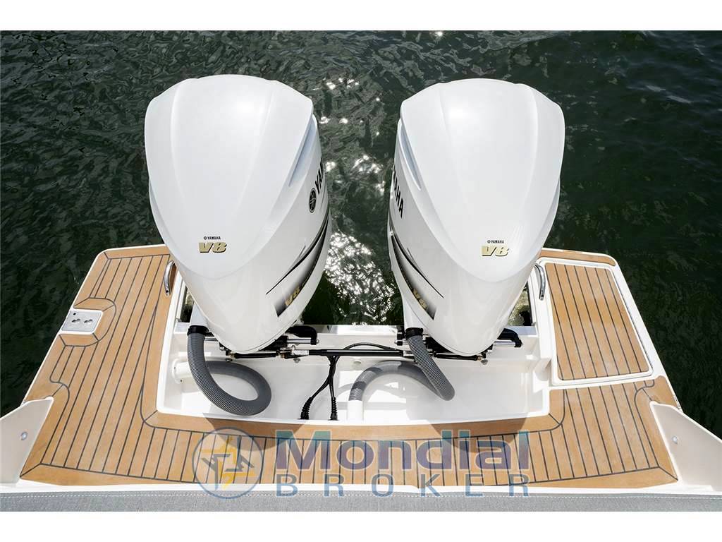 Tiara yachts 34 lx