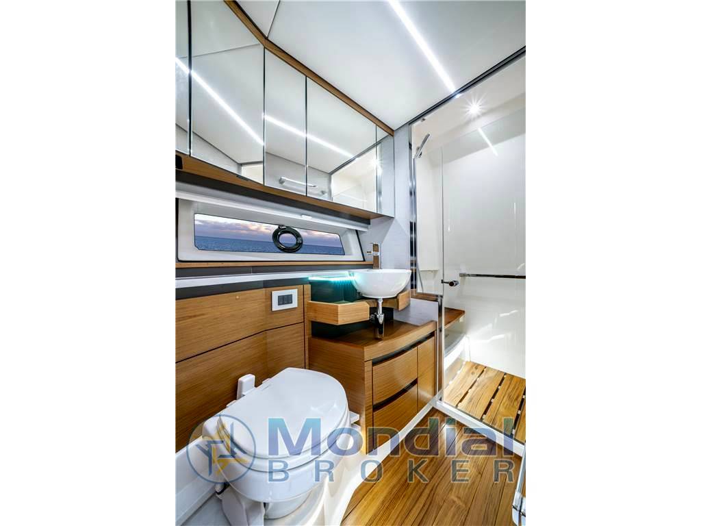 Tiara yachts 48 le