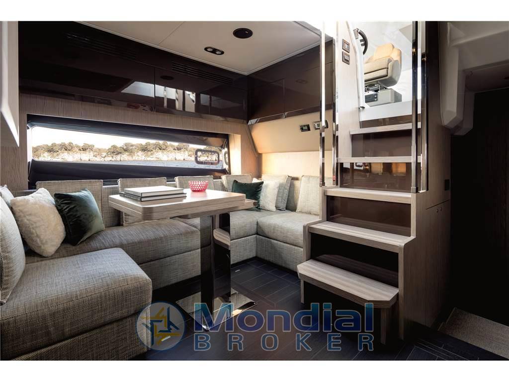 Azimut Atlantis 51