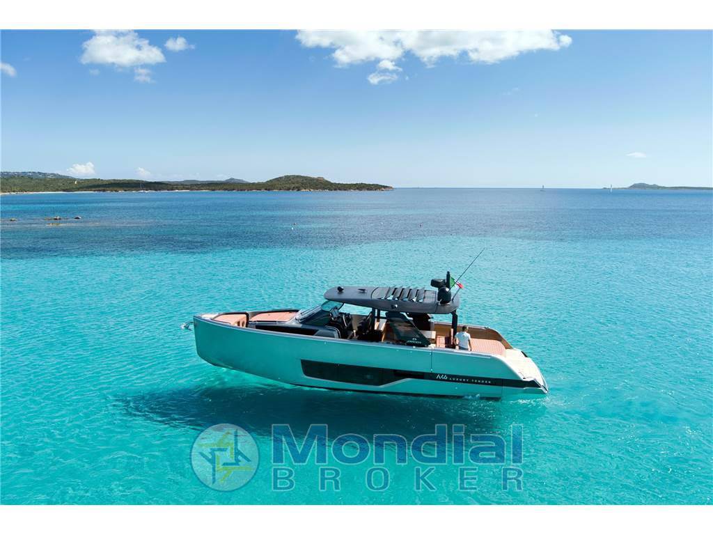 Cranchi A 46 luxury tender
